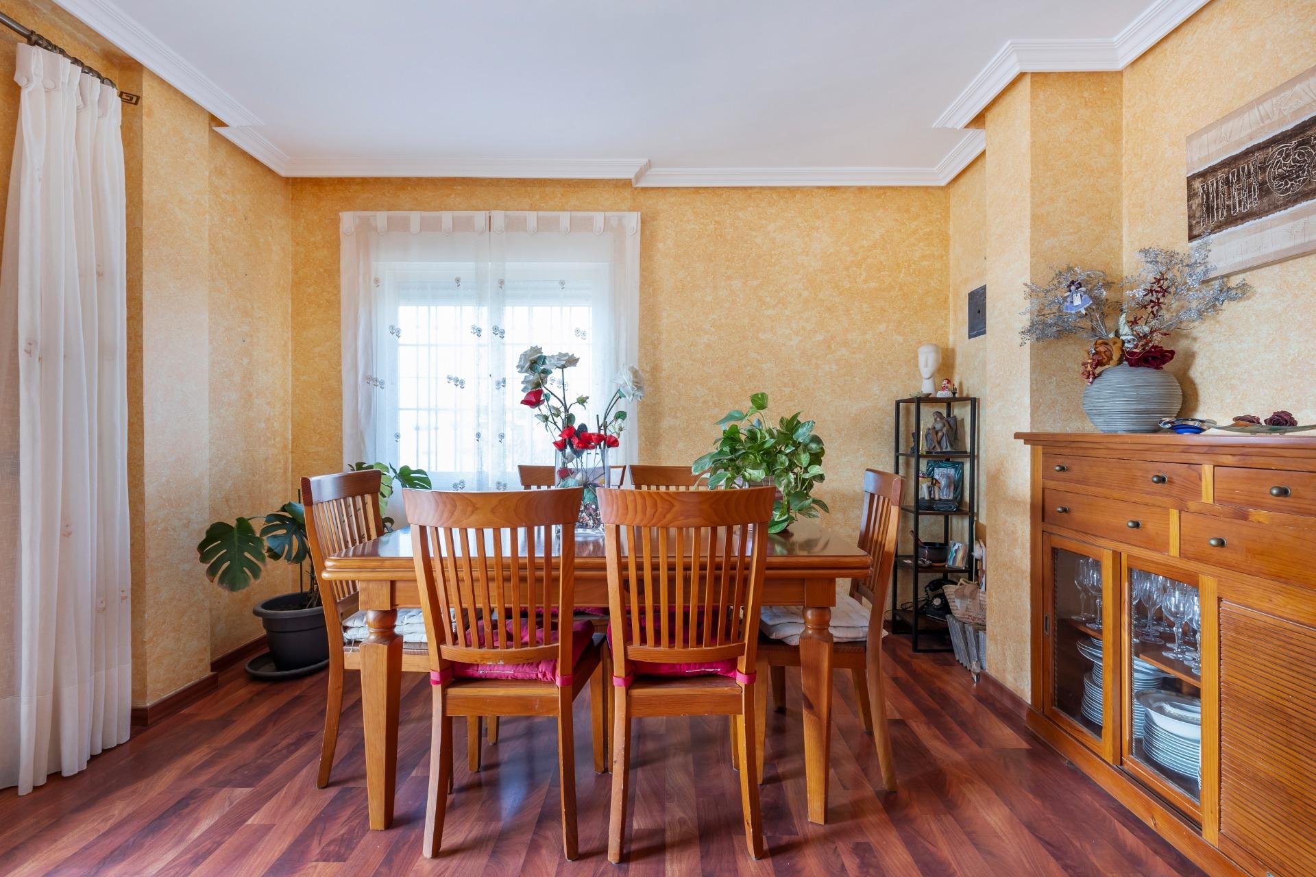 Resale - Terraced house / Townhouse - Torrevieja - Aguas Nuevas