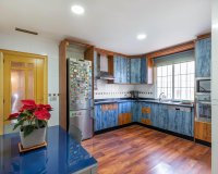 Resale - Terraced house / Townhouse - Torrevieja - Aguas Nuevas