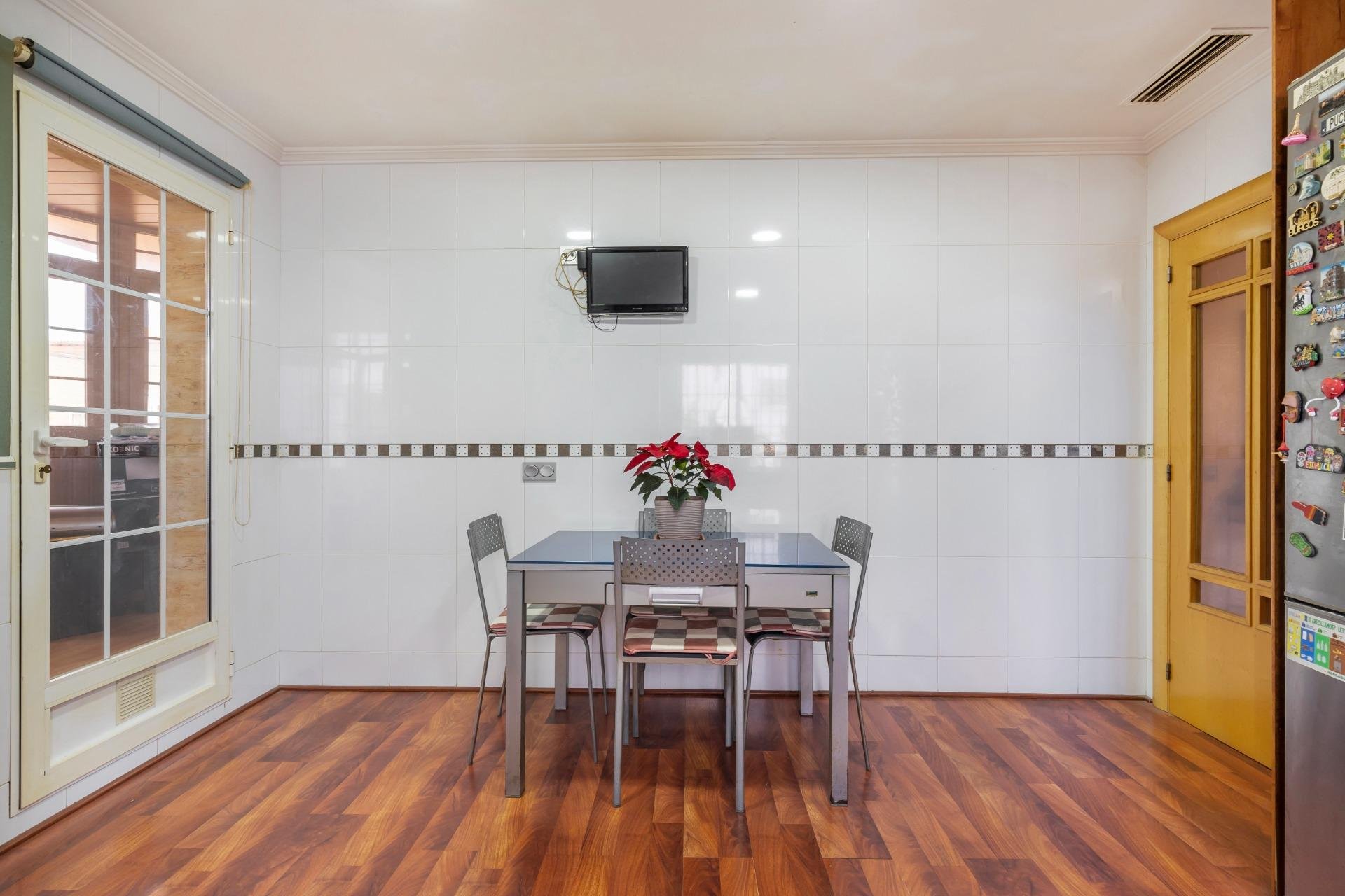 Resale - Terraced house / Townhouse - Torrevieja - Aguas Nuevas