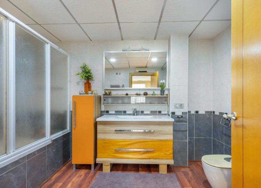 Resale - Terraced house / Townhouse - Torrevieja - Aguas Nuevas