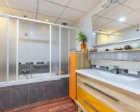 Resale - Terraced house / Townhouse - Torrevieja - Aguas Nuevas