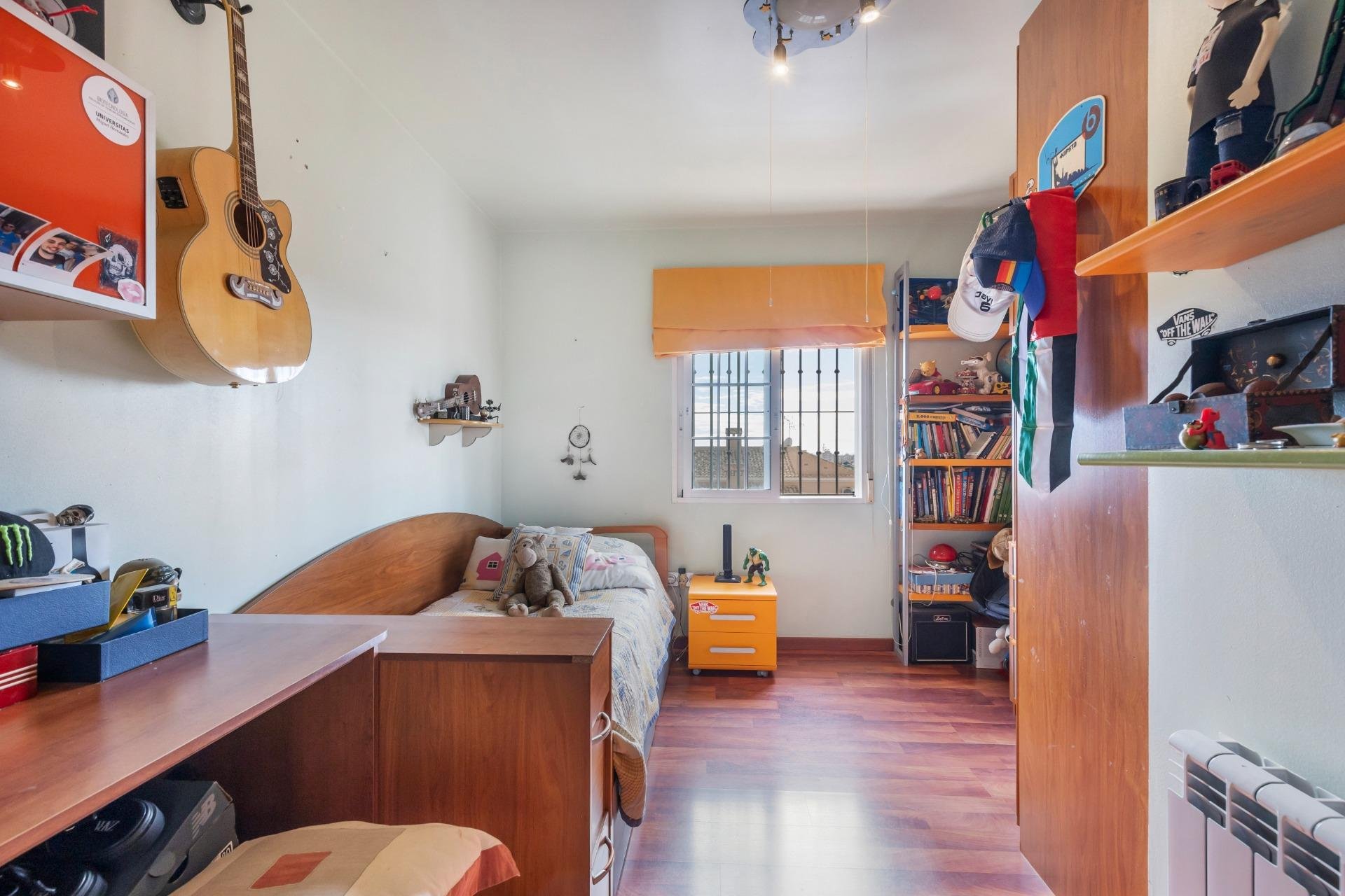 Resale - Terraced house / Townhouse - Torrevieja - Aguas Nuevas