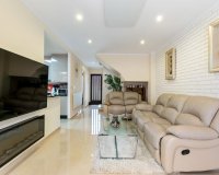 Resale - Terraced house / Townhouse - Torrevieja - Aguas Nuevas
