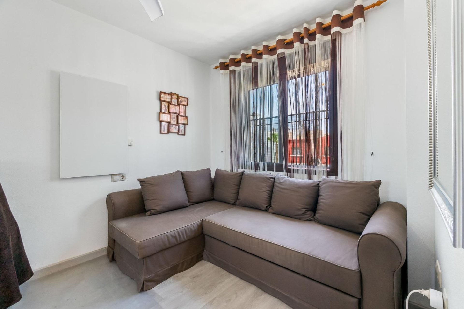 Resale - Terraced house / Townhouse - Torrevieja - Aguas Nuevas