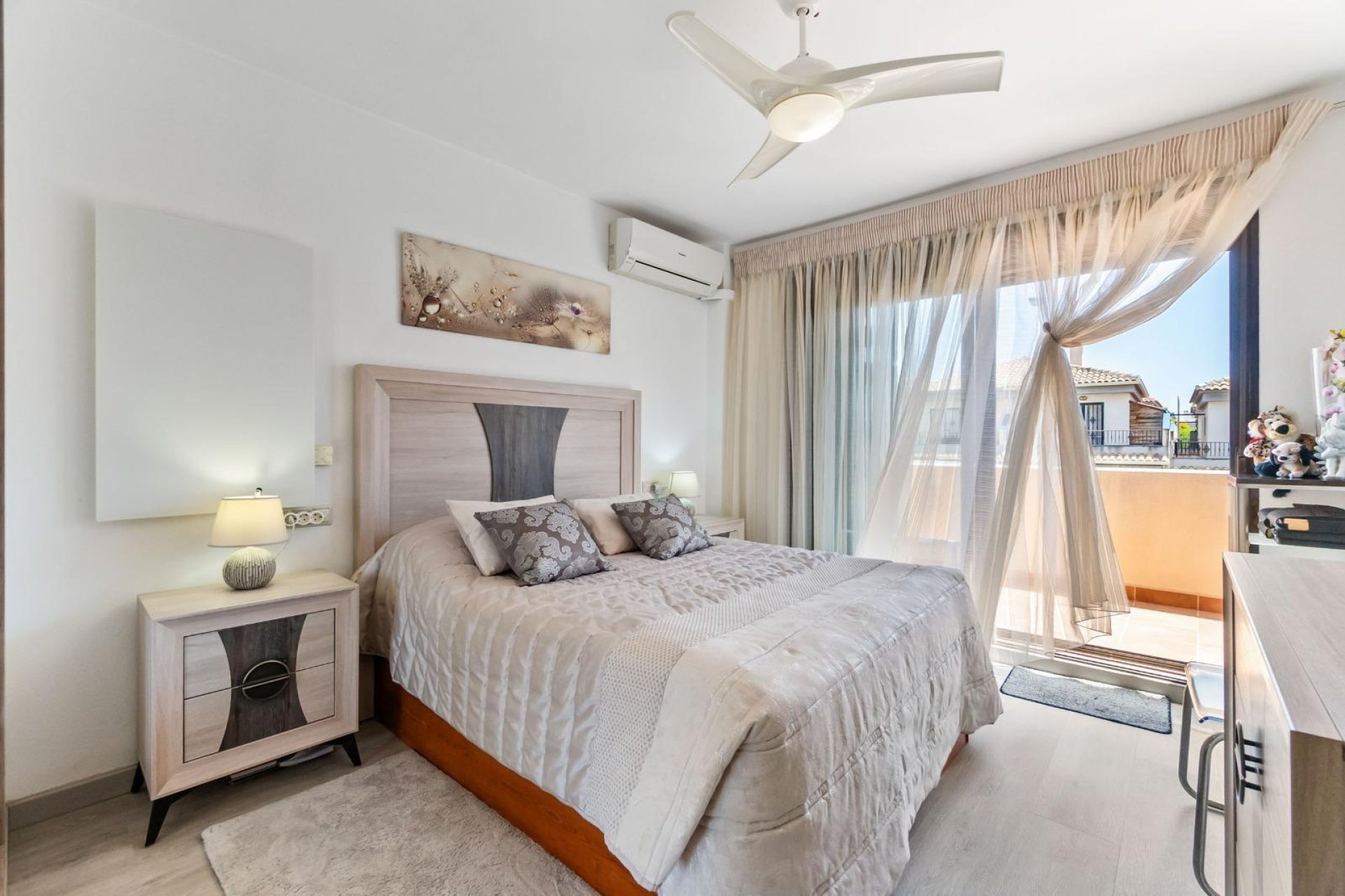 Resale - Terraced house / Townhouse - Torrevieja - Aguas Nuevas