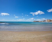 Resale - Terraced house / Townhouse - Torrevieja - Aguas Nuevas