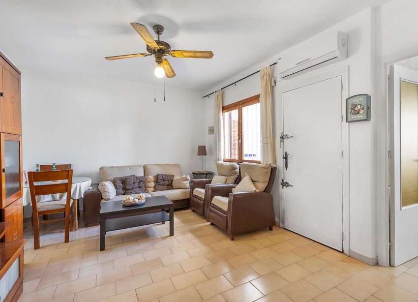 Resale - Terraced house / Townhouse - Torrevieja - Calas blanca