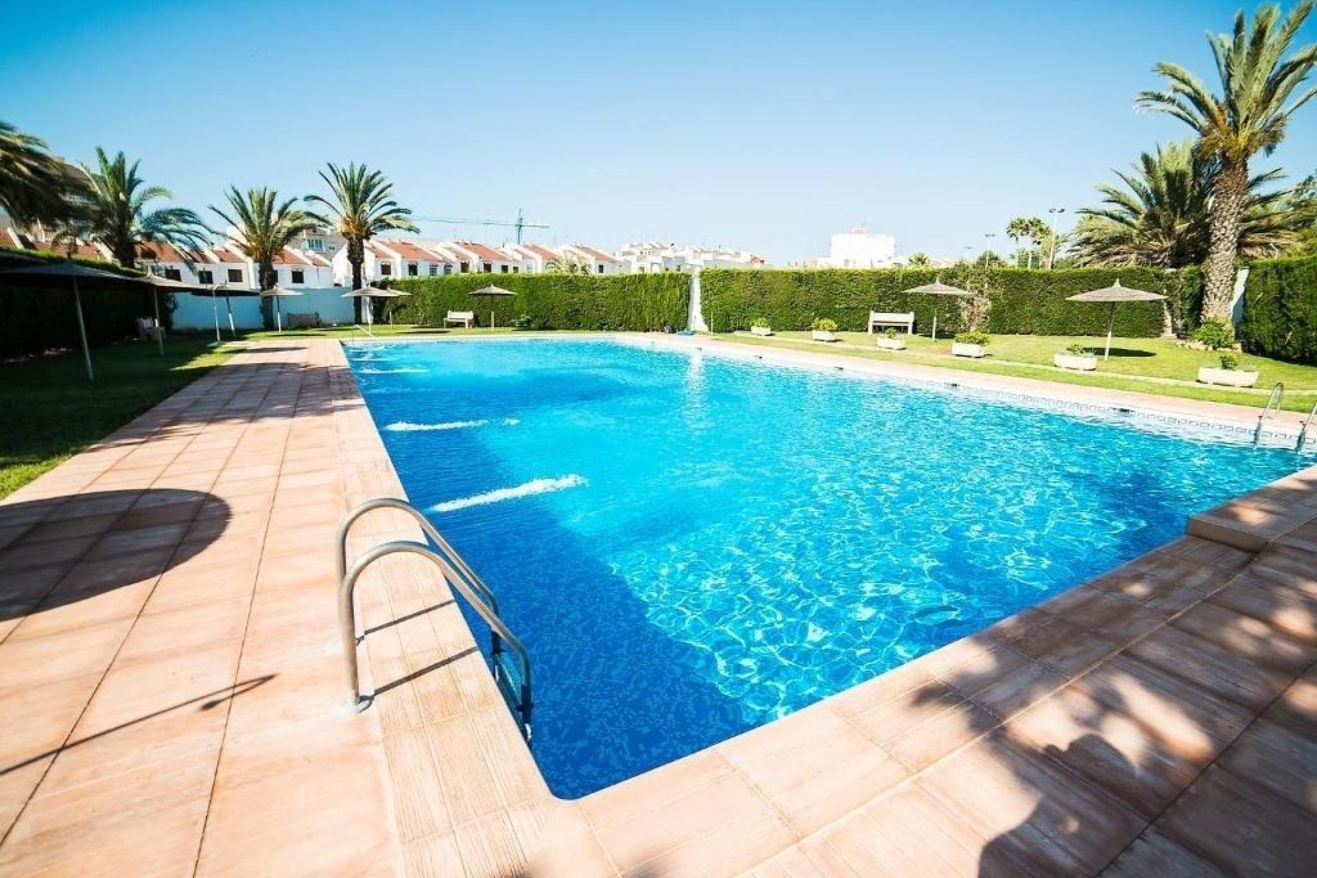 Resale - Terraced house / Townhouse - Torrevieja - Calas blanca