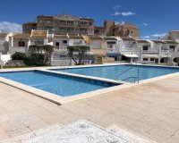 Resale - Terraced house / Townhouse - Torrevieja - Calas blanca