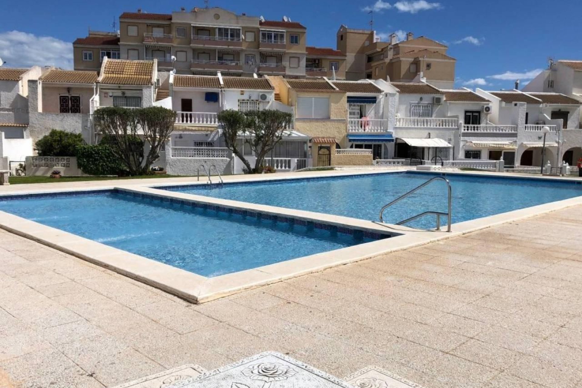 Resale - Terraced house / Townhouse - Torrevieja - Calas blanca