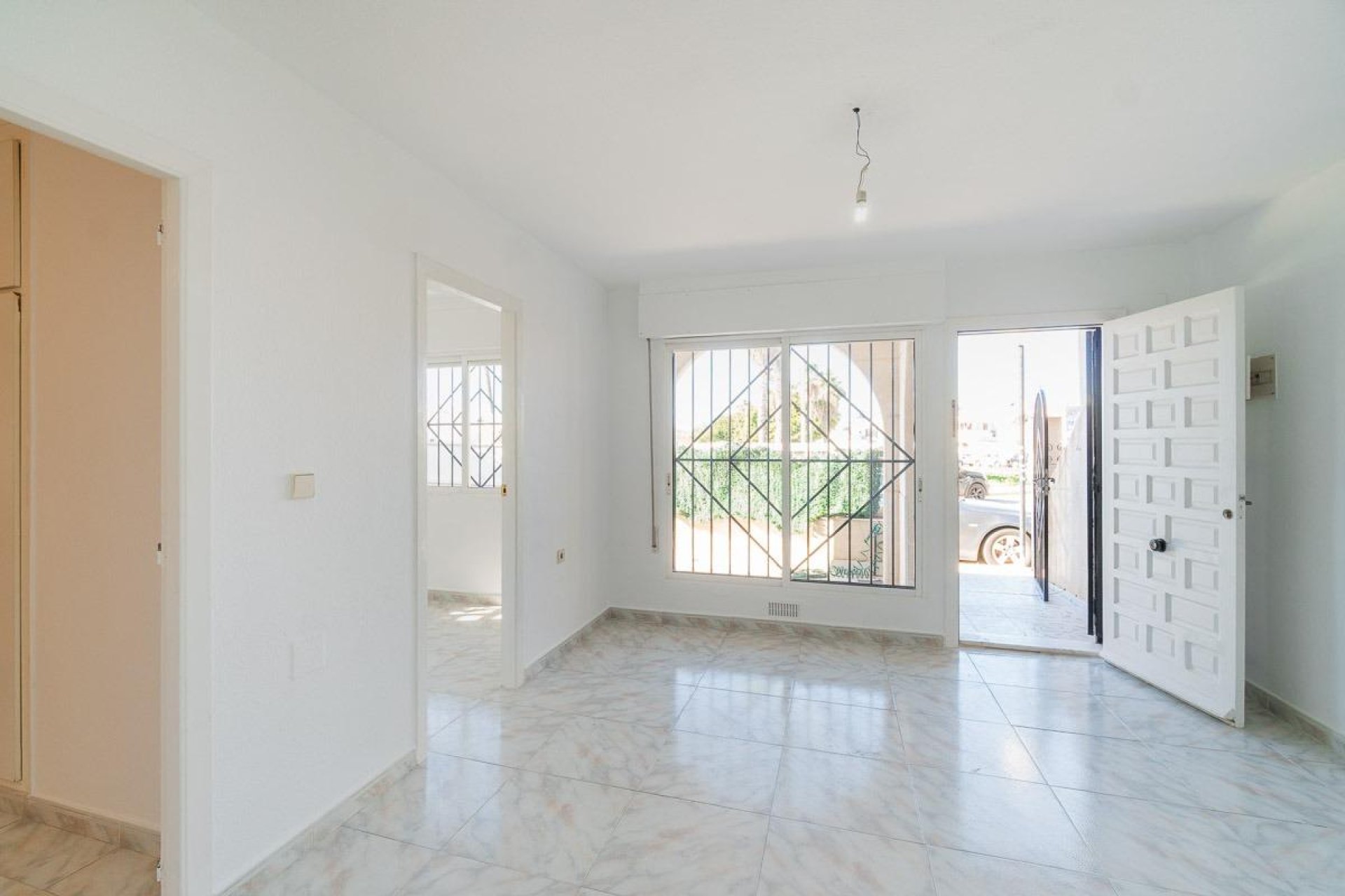 Resale - Terraced house / Townhouse - Torrevieja - Carrefour