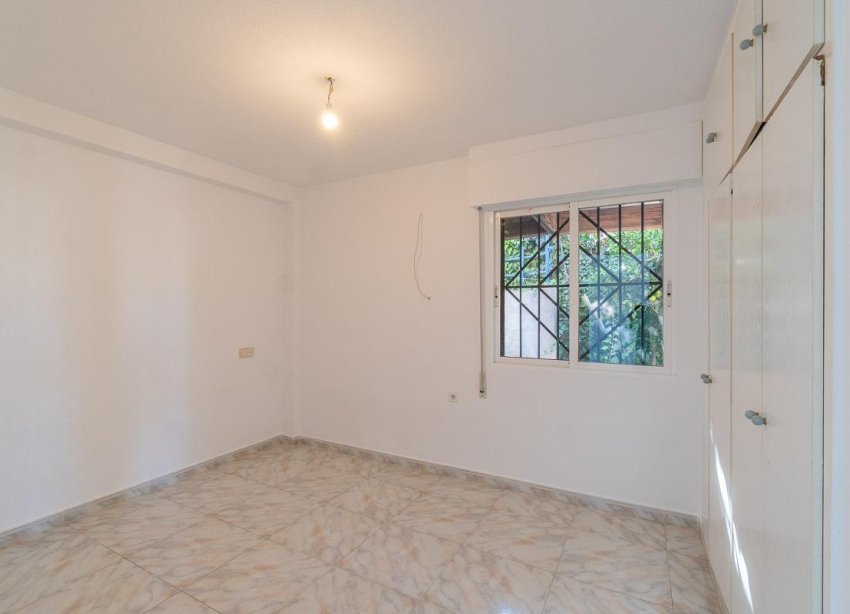 Resale - Terraced house / Townhouse - Torrevieja - Carrefour