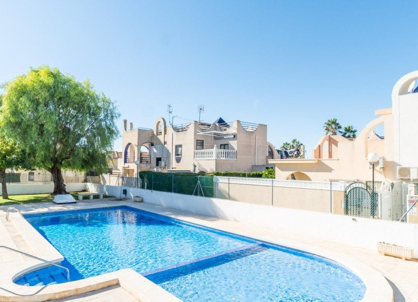 Resale - Terraced house / Townhouse - Torrevieja - Carrefour