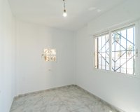 Resale - Terraced house / Townhouse - Torrevieja - Carrefour