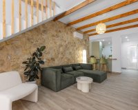 Resale - Terraced house / Townhouse - Torrevieja - Centro - Muelle Pesquero