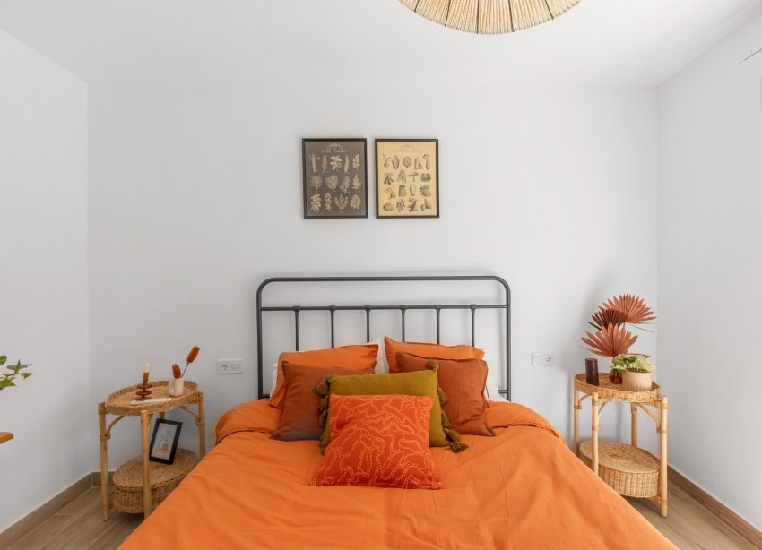 Resale - Terraced house / Townhouse - Torrevieja - Centro - Muelle Pesquero