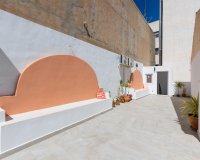 Resale - Terraced house / Townhouse - Torrevieja - Centro