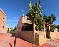 Resale - Terraced house / Townhouse - Torrevieja - El Acequión - Los Náufragos