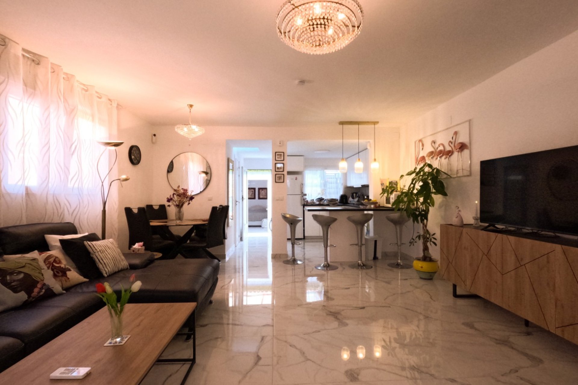 Resale - Terraced house / Townhouse - Torrevieja - El Acequión - Los Náufragos