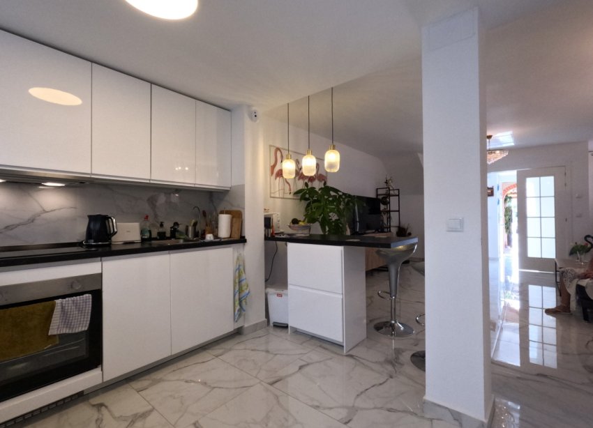 Resale - Terraced house / Townhouse - Torrevieja - El Acequión - Los Náufragos