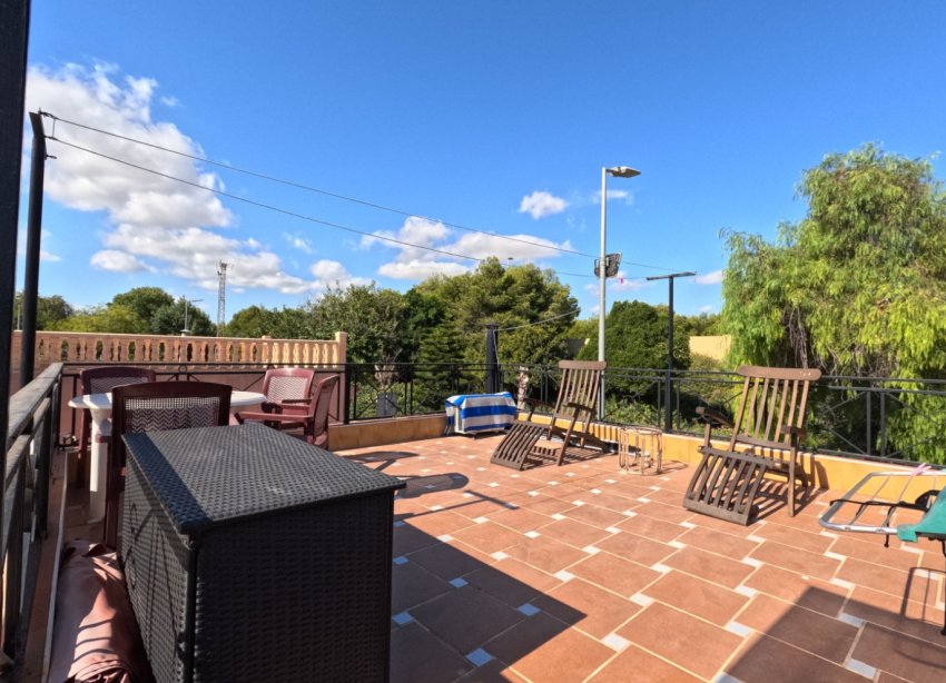 Resale - Terraced house / Townhouse - Torrevieja - El Acequión - Los Náufragos