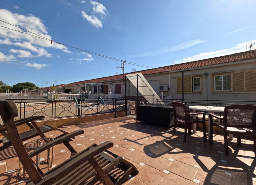 Resale - Terraced house / Townhouse - Torrevieja - El Acequión - Los Náufragos
