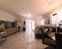 Resale - Terraced house / Townhouse - Torrevieja - El Acequión - Los Náufragos