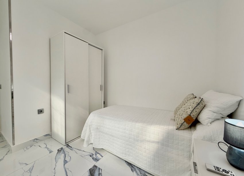 Resale - Terraced house / Townhouse - Torrevieja - El chaparral