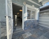 Resale - Terraced house / Townhouse - Torrevieja - El chaparral