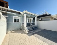 Resale - Terraced house / Townhouse - Torrevieja - El chaparral