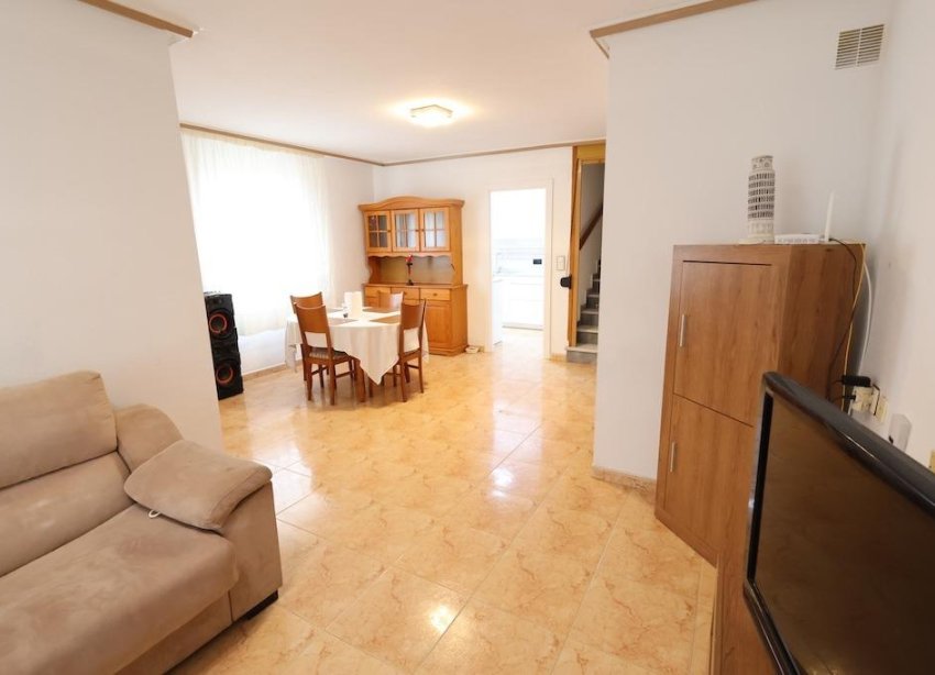 Resale - Terraced house / Townhouse - Torrevieja - El limonar
