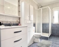 Resale - Terraced house / Townhouse - Torrevieja - La Siesta - El Salado -  Torreta