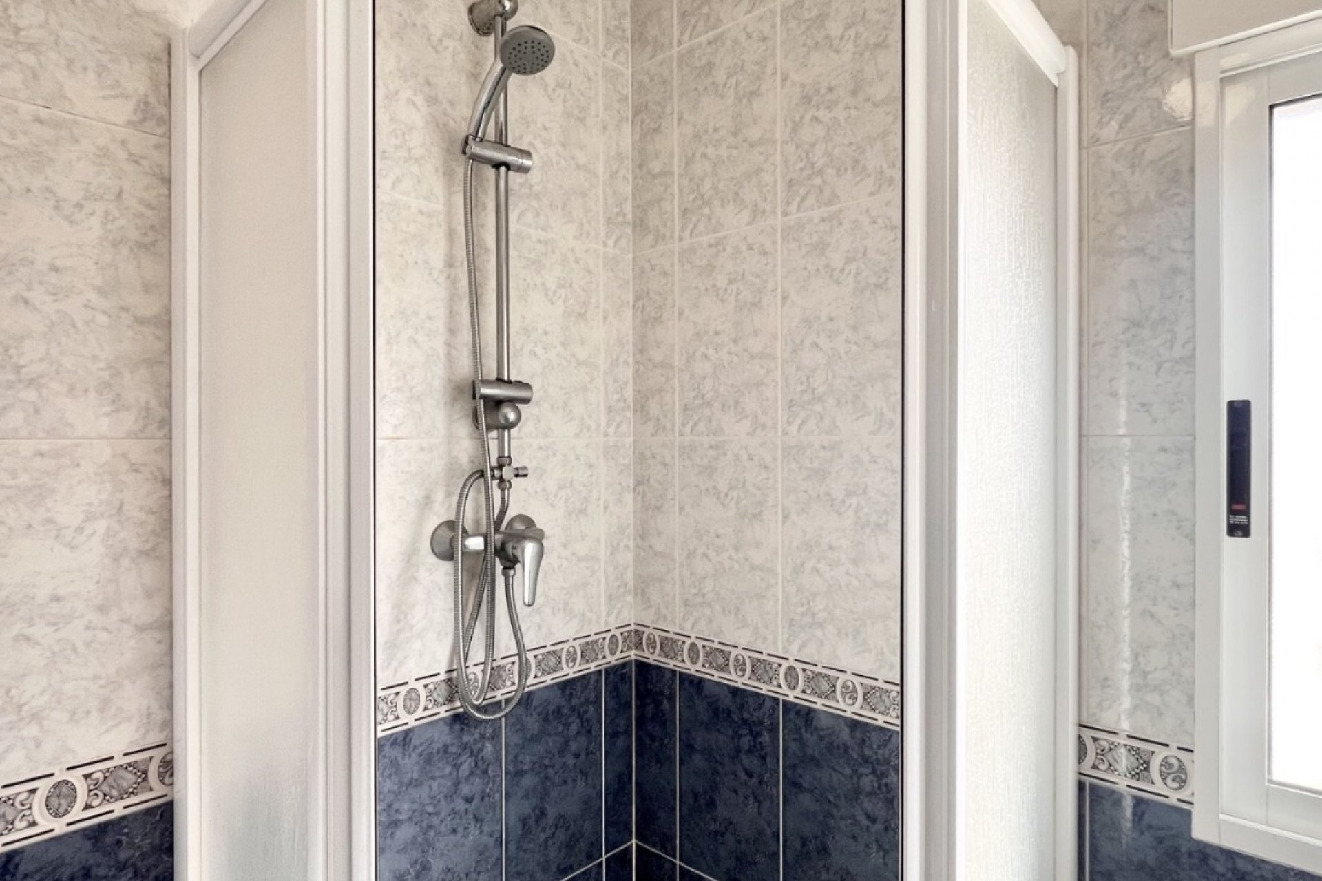 Resale - Terraced house / Townhouse - Torrevieja - La Siesta - El Salado -  Torreta