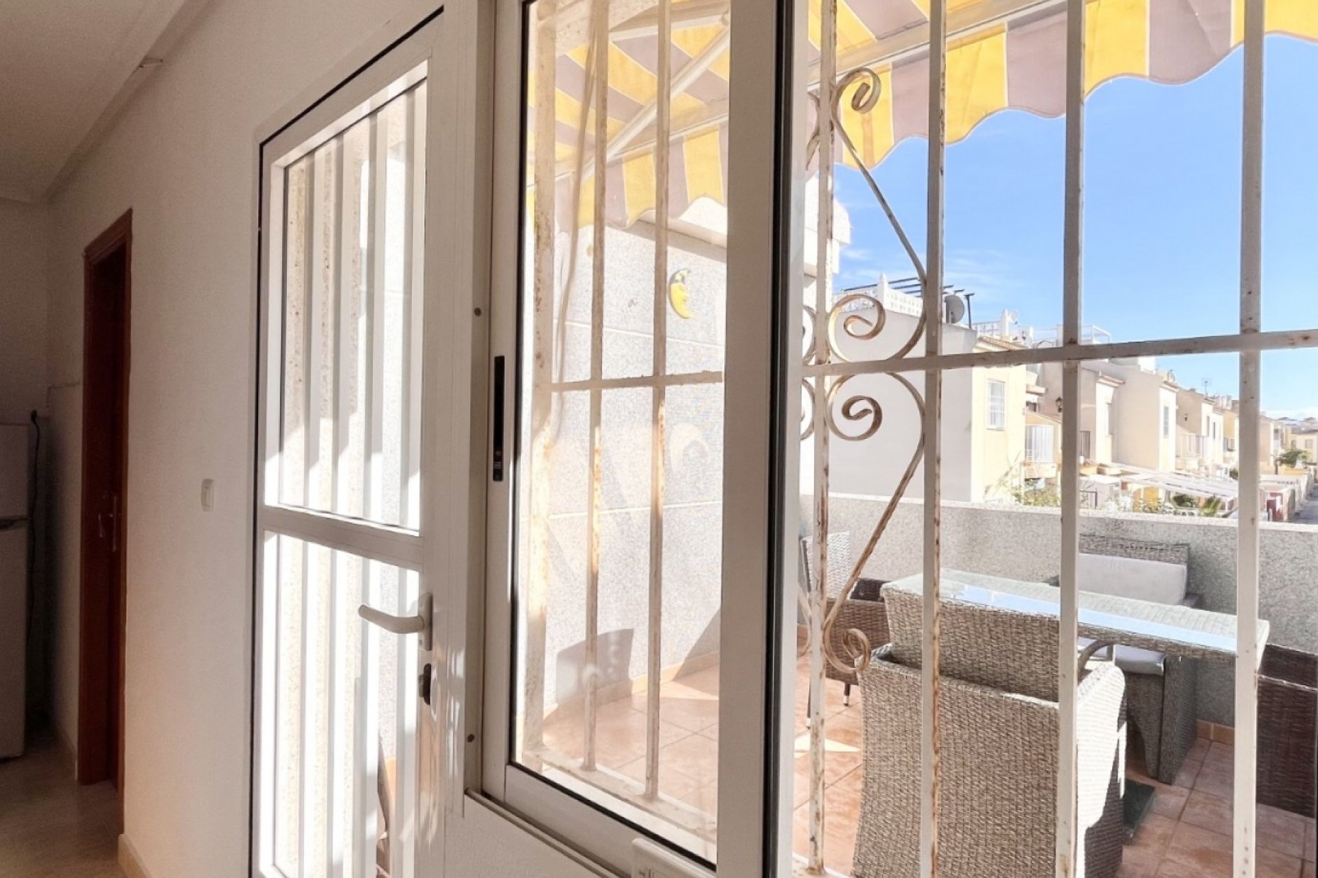 Resale - Terraced house / Townhouse - Torrevieja - La Siesta - El Salado -  Torreta