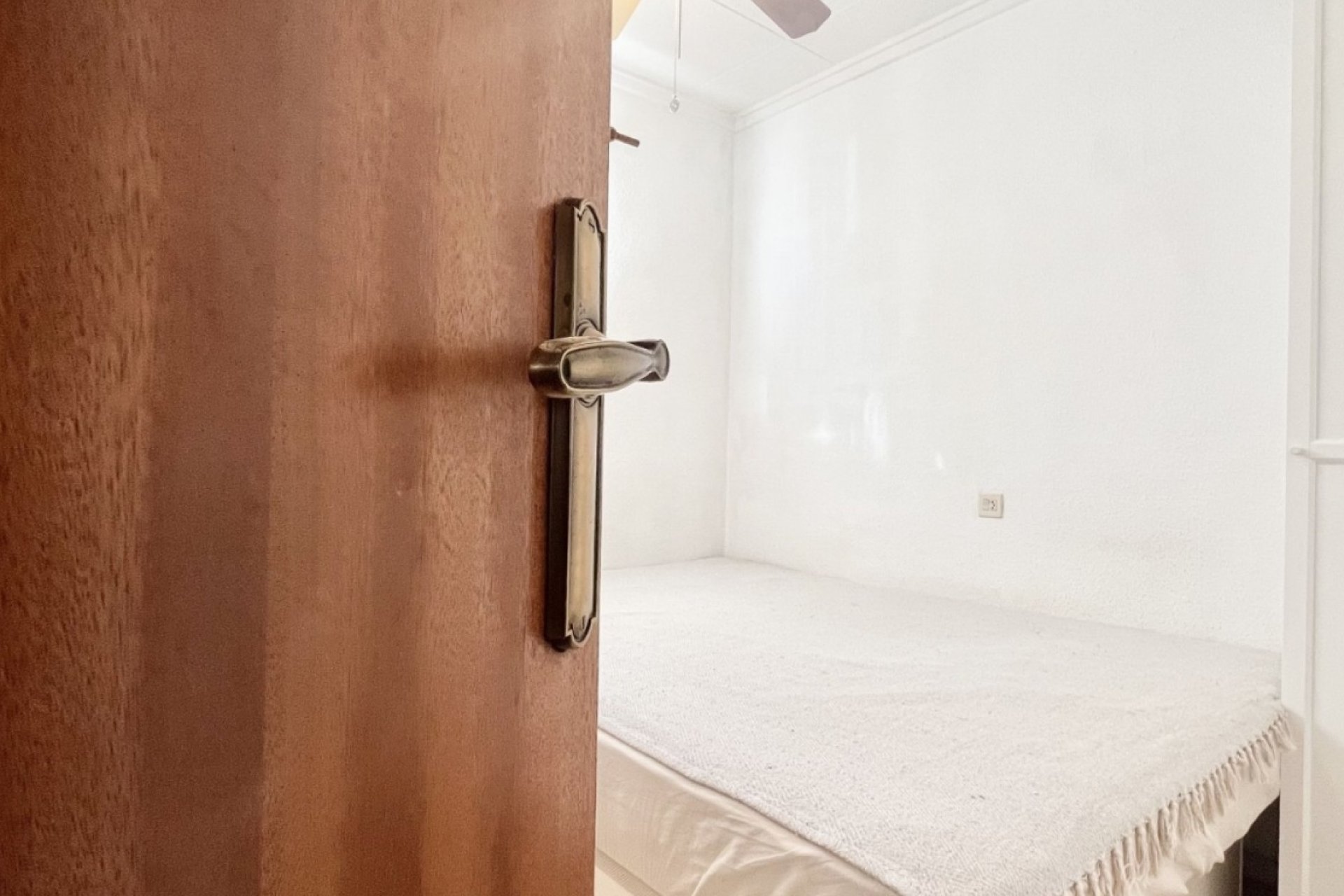 Resale - Terraced house / Townhouse - Torrevieja - La Siesta - El Salado -  Torreta