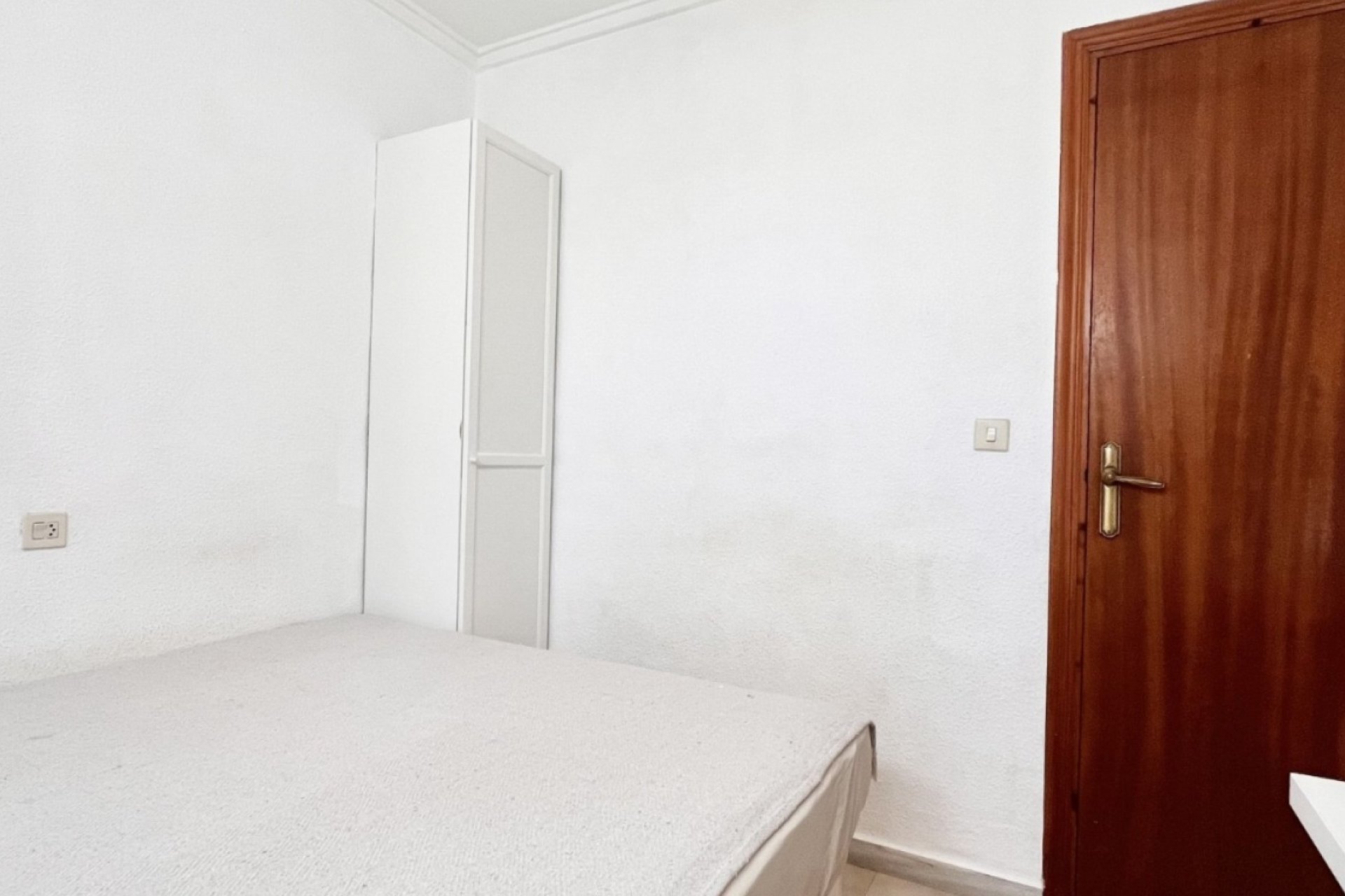 Resale - Terraced house / Townhouse - Torrevieja - La Siesta - El Salado -  Torreta