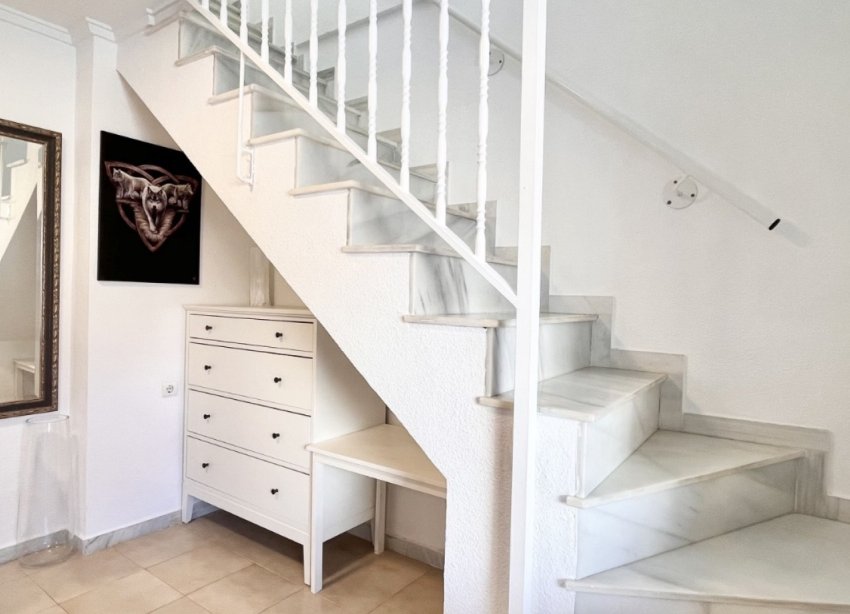 Resale - Terraced house / Townhouse - Torrevieja - La Siesta - El Salado -  Torreta