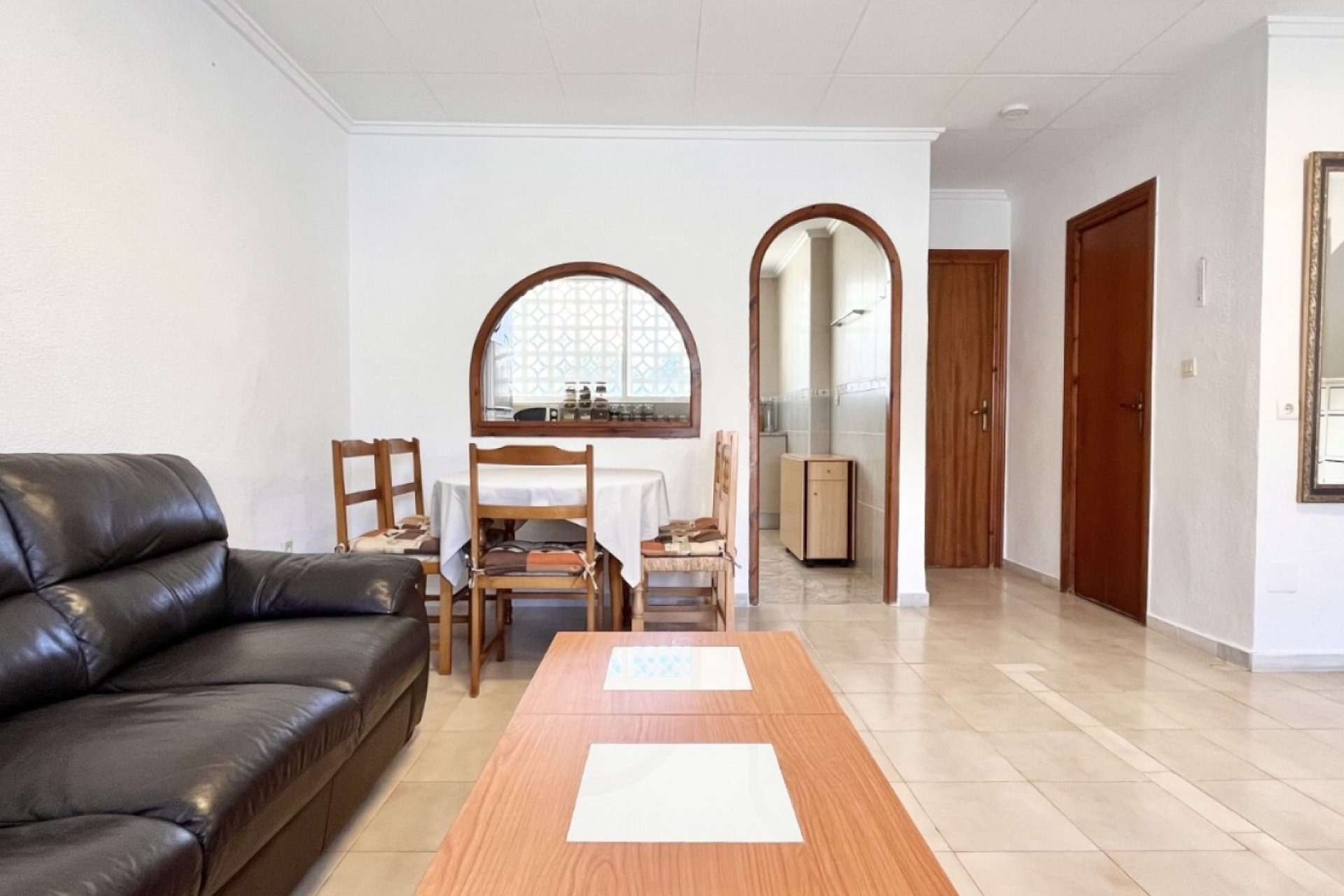 Resale - Terraced house / Townhouse - Torrevieja - La Siesta - El Salado -  Torreta