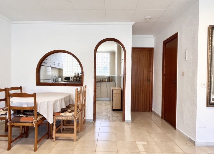 Resale - Terraced house / Townhouse - Torrevieja - La Siesta - El Salado -  Torreta