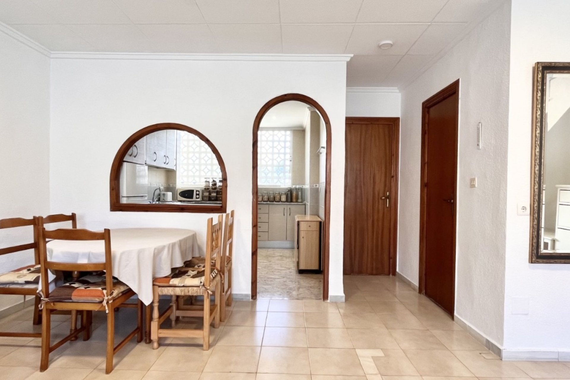 Resale - Terraced house / Townhouse - Torrevieja - La Siesta - El Salado -  Torreta