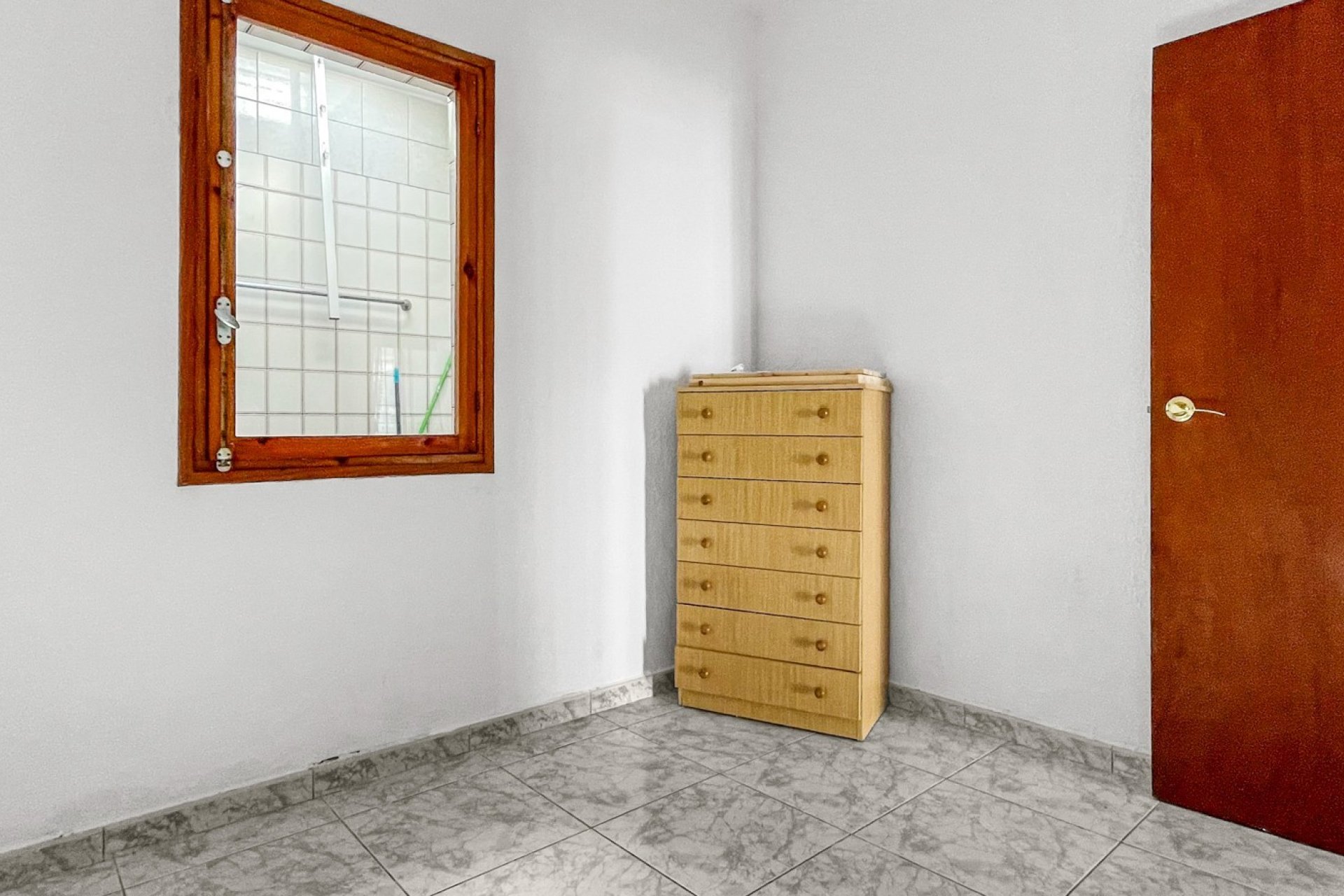 Resale - Terraced house / Townhouse - Torrevieja - La Siesta - El Salado -  Torreta