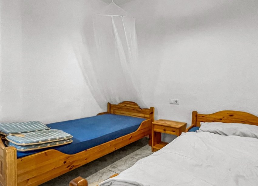 Resale - Terraced house / Townhouse - Torrevieja - La Siesta - El Salado -  Torreta