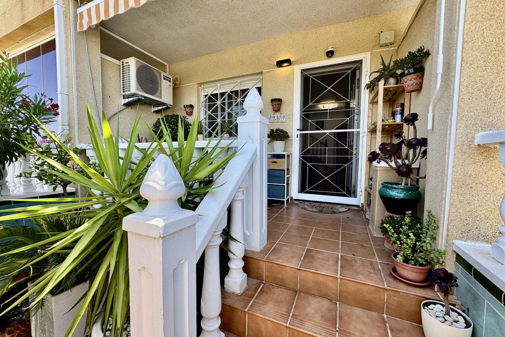 Resale - Terraced house / Townhouse - Torrevieja - La Siesta - El Salado - Torreta