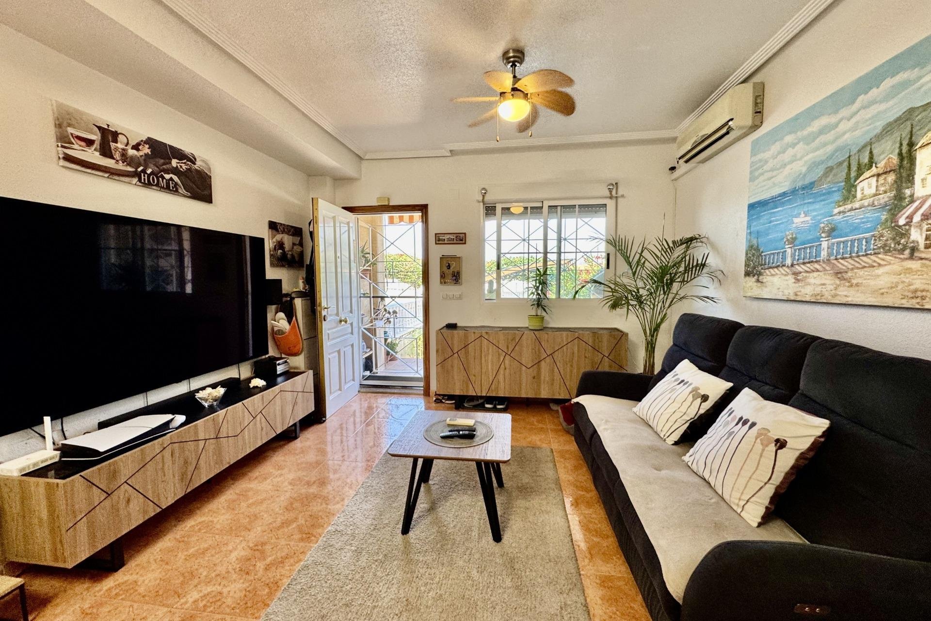 Resale - Terraced house / Townhouse - Torrevieja - La Siesta - El Salado - Torreta