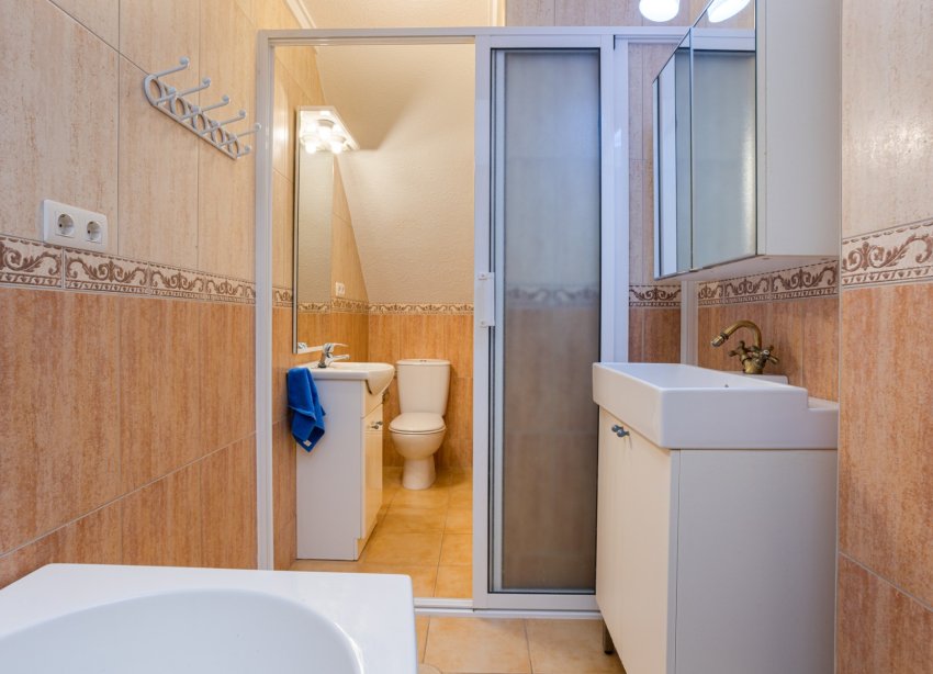 Resale - Terraced house / Townhouse - Torrevieja - La Siesta