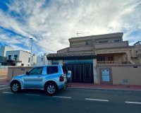Resale - Terraced house / Townhouse - Torrevieja - La siesta