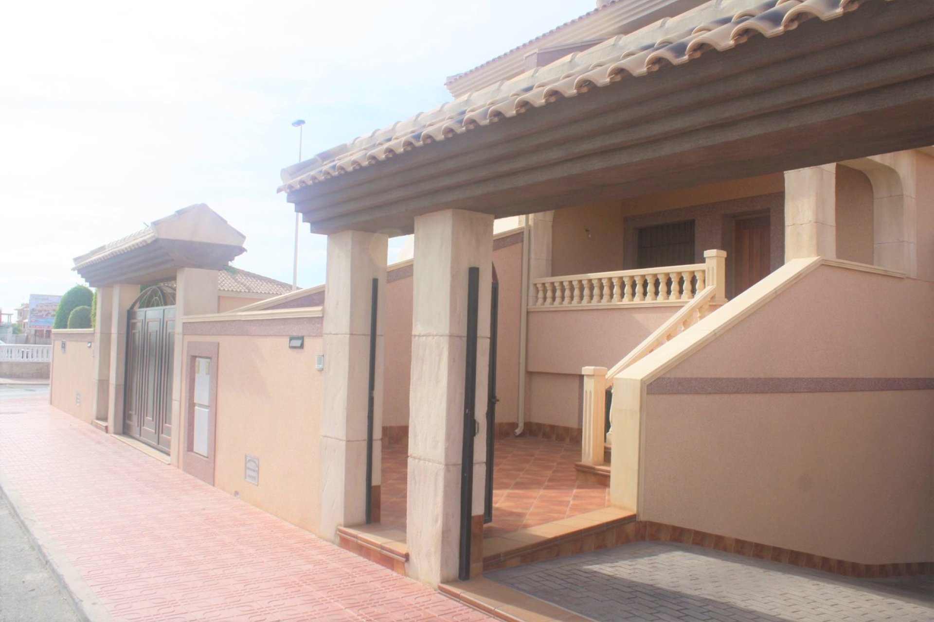 Resale - Terraced house / Townhouse - Torrevieja - Los Altos
