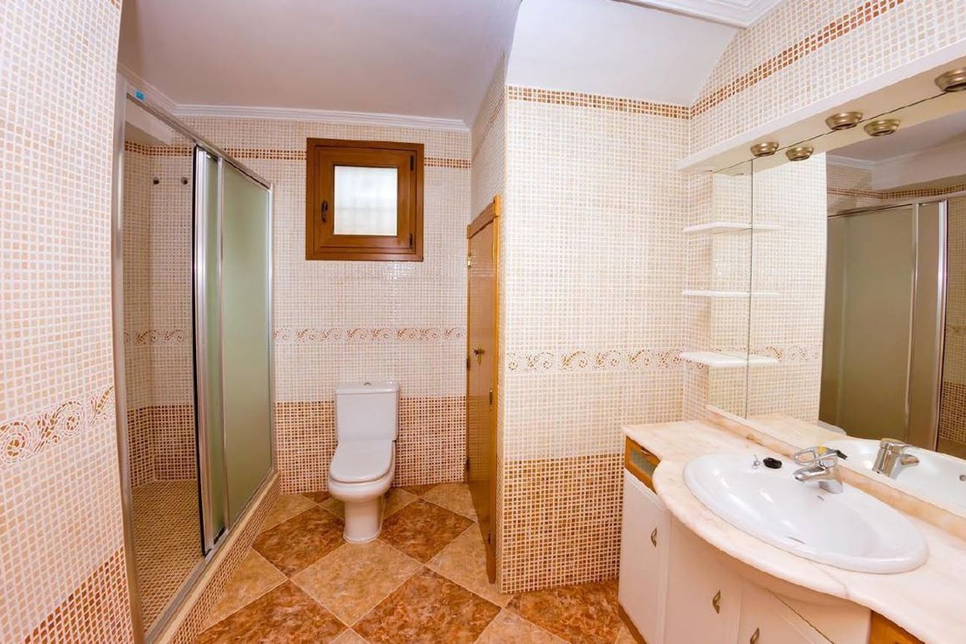 Resale - Terraced house / Townhouse - Torrevieja - Los Altos