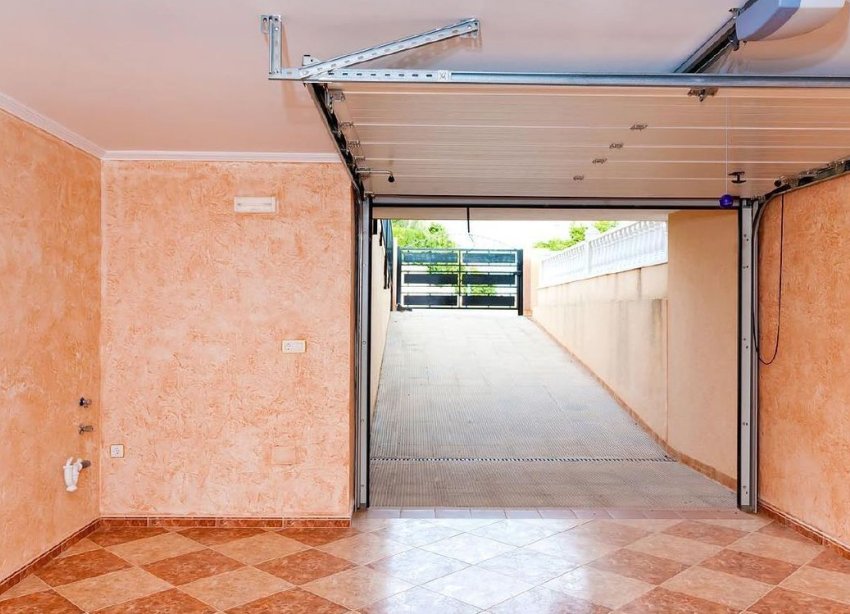 Resale - Terraced house / Townhouse - Torrevieja - Los Altos