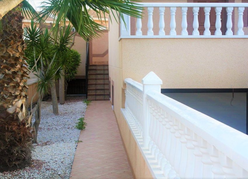 Resale - Terraced house / Townhouse - Torrevieja - Los Altos